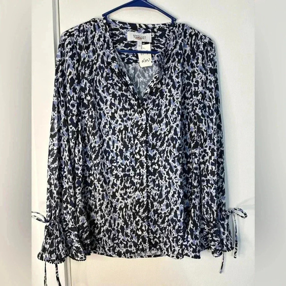 Derek Lam 10 Crosby Womens Blouse Long Sleeves Leopard Print V-Neck Silk Blue 0 - Picture 1 of 10